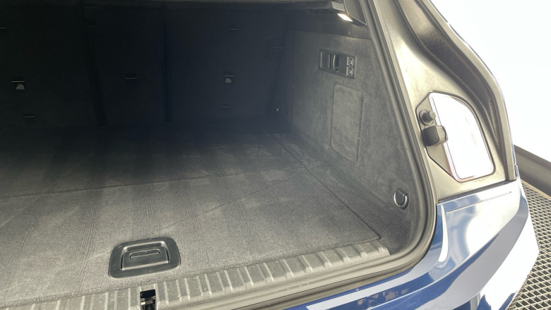 BMW iX 240kW xDrive40 M Sport 76.6kWh 5dr Auto Electric Estate